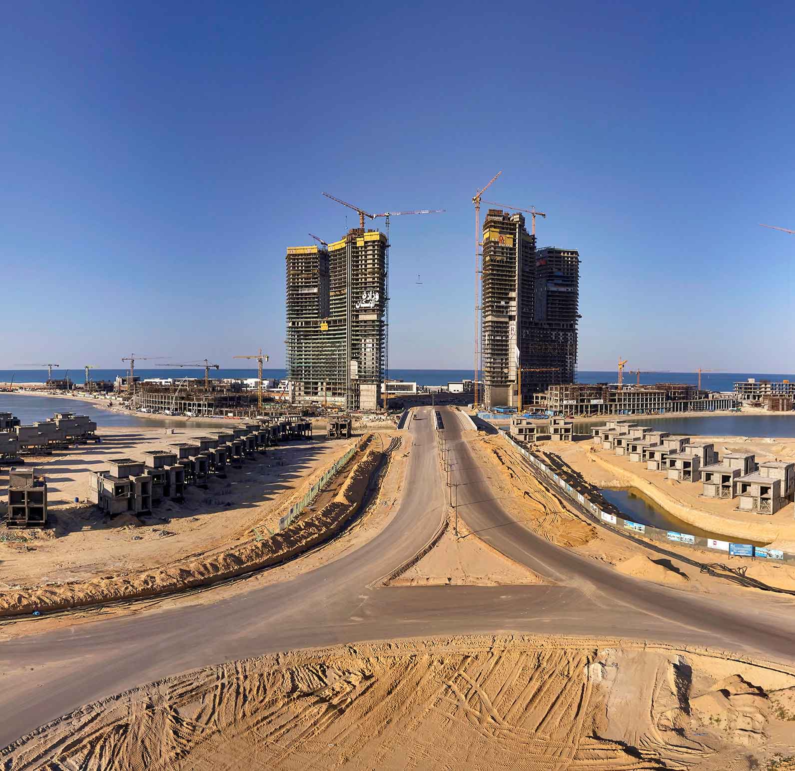 The Gate Towersconstructions